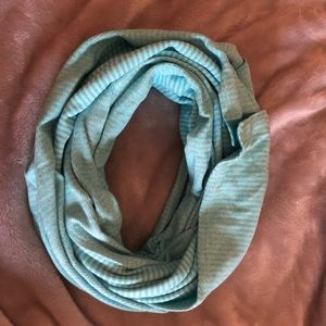Lulu lemon vinyasa scarf